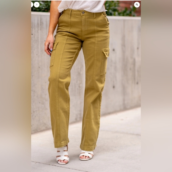 NWT JUDY BLUE VARIOUS SIZES SUPER STRETCHY GREEN CARGO JEANS - Picture 8 of 9